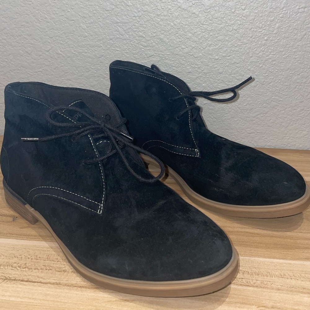 Hush Puppies Bailey Chukka Boots • Black • Women’s 9 Wide